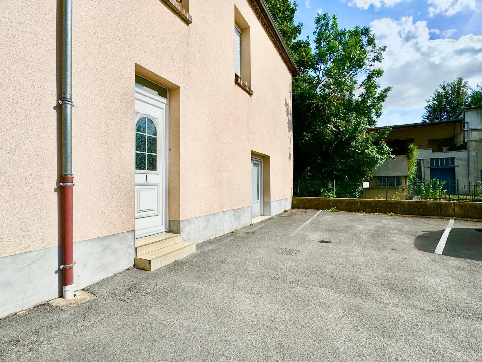 Apartment Le Cubry : Hyper-centre Avec Place De Parking